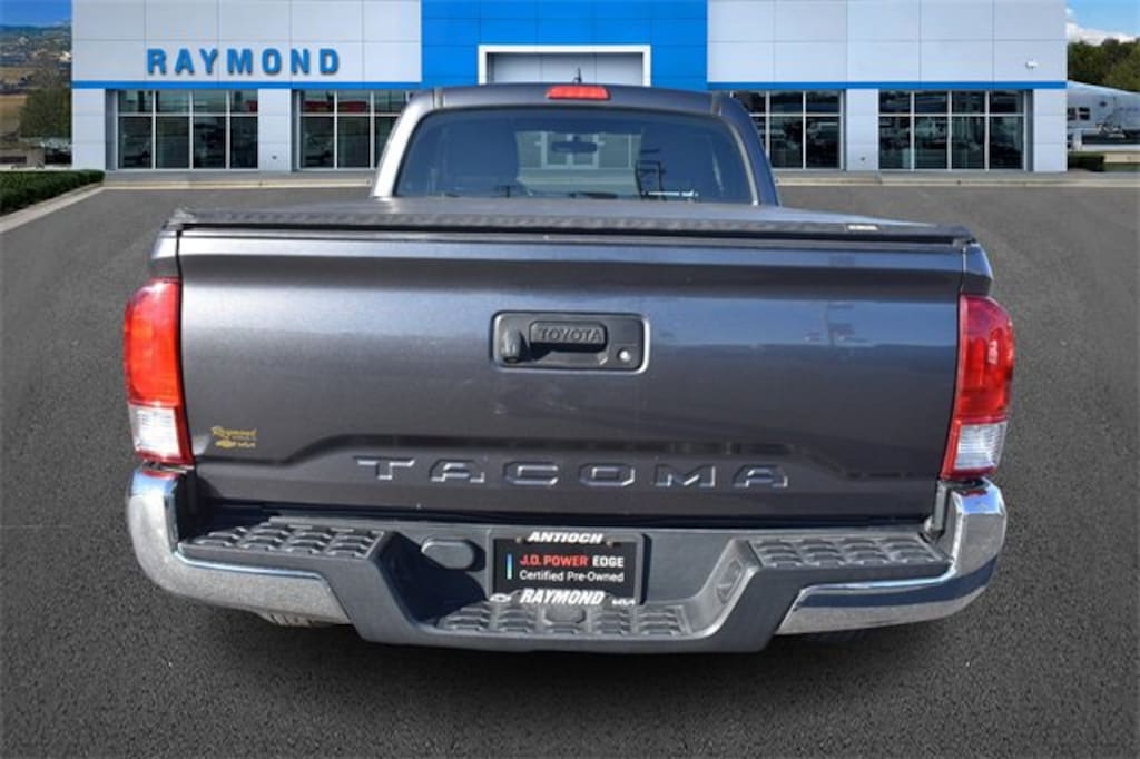 Used 2016 Toyota Tacoma SR5 Truck