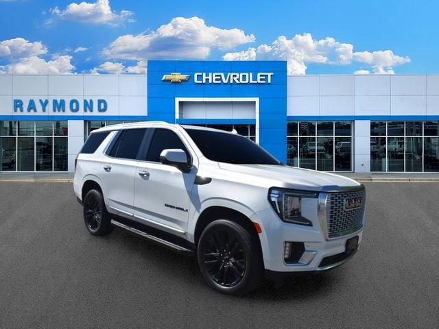 2024 GMC Yukon 4WD Denali's photo