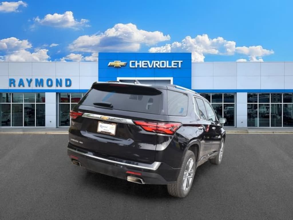 Used 2022 Chevrolet Traverse High Country SUV