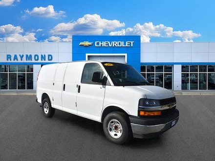 2025 Chevrolet Express Cargo WT Van
