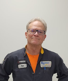 Staff member Tom Ingoglia from ID_4c51f8162f89