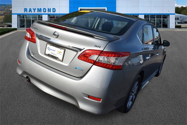 2014 Nissan Sentra SR photo 2