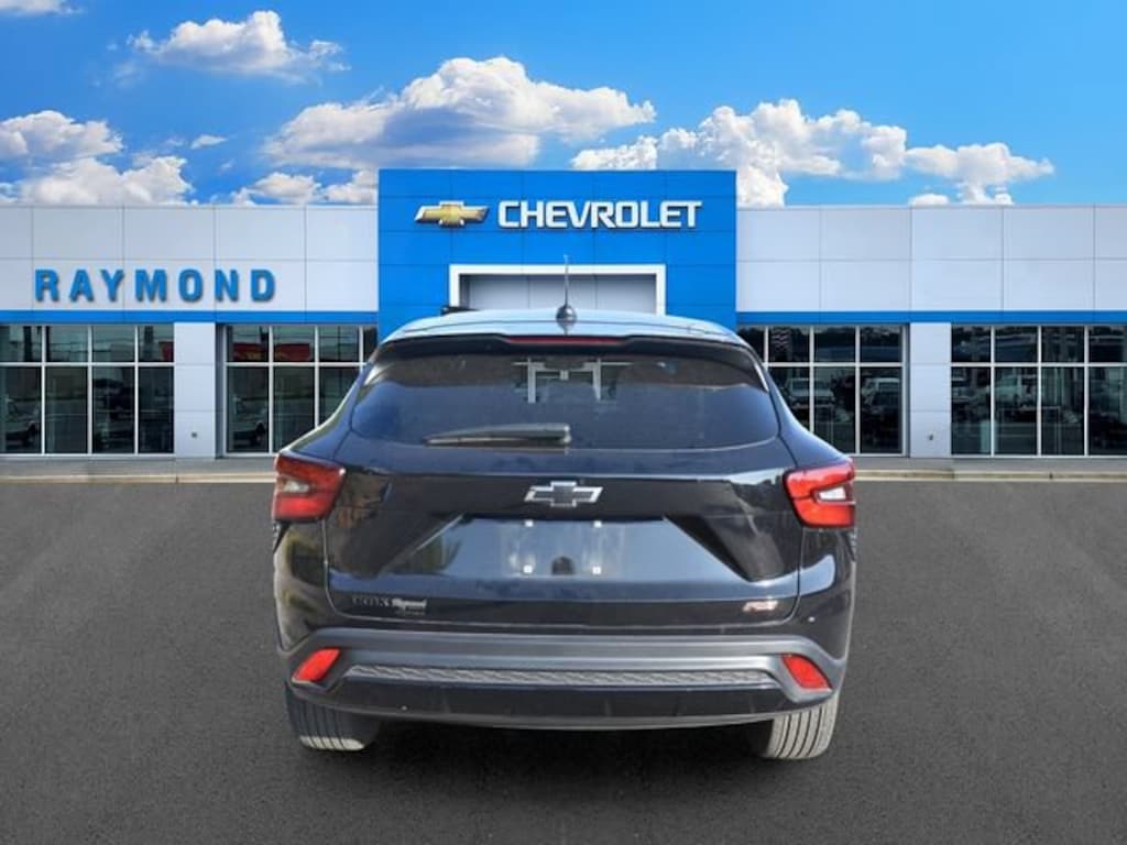 Used 2024 Chevrolet Trax 1RS SUV