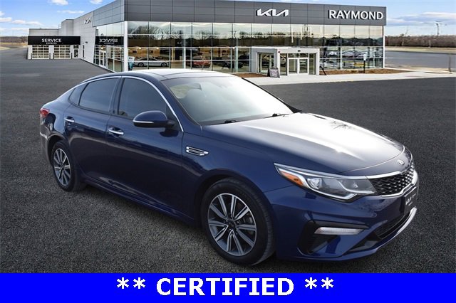 2019 Kia Optima LX's photo