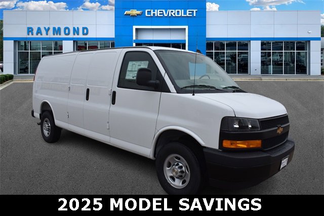 2025 Chevrolet Express Cargo Work Van's photo