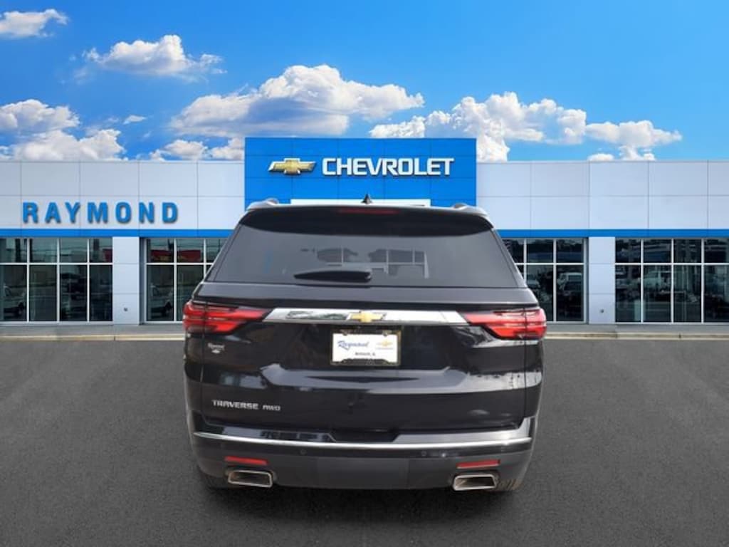 Used 2022 Chevrolet Traverse High Country SUV