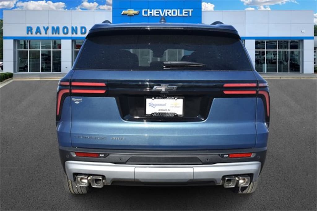 New 2026 Chevrolet Traverse LT SUV