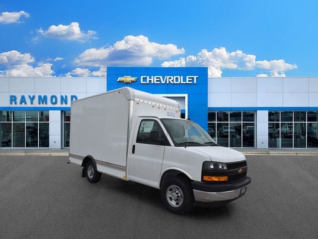 2026 Chevrolet Express 3500 139" WB's photo