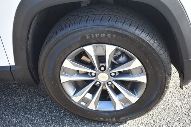2025 Chevrolet Equinox LT - Photo 12