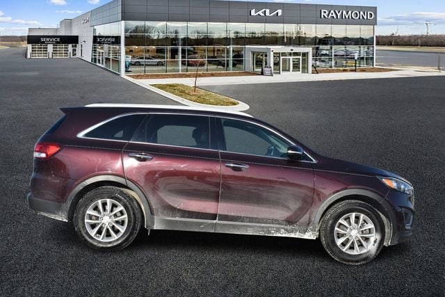 Used 2016 Kia Sorento LX with VIN 5XYPG4A32GG060750 for sale in Antioch, IL