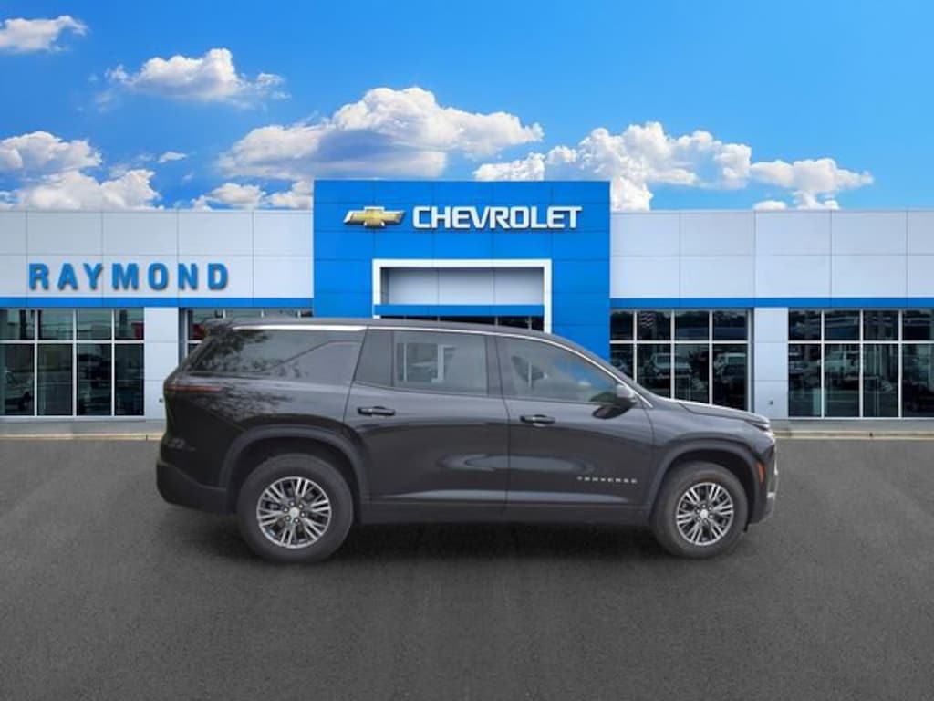 Used 2024 Chevrolet Traverse LS SUV