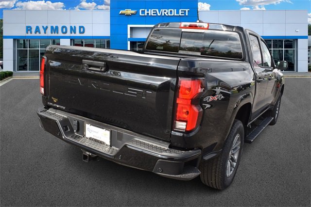 2026 Chevrolet Colorado LT photo 3