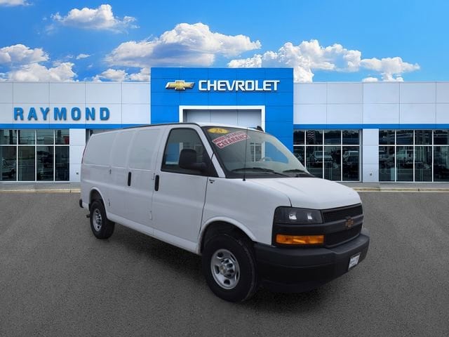 2025 Chevrolet Express Cargo Work Van - Photo 11