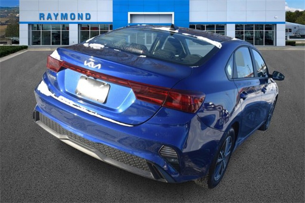 Used 2023 Kia Forte LXS Sedan