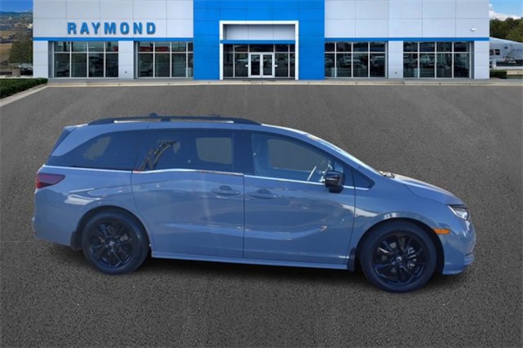 Used 2023 Honda Odyssey Sport Minivan