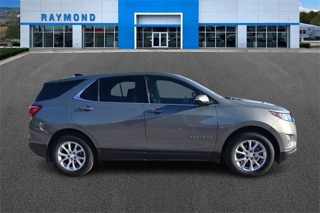 Used 2018 Chevrolet Equinox LT with VIN 3GNAXJEV1JS605527 for sale in Antioch, IL