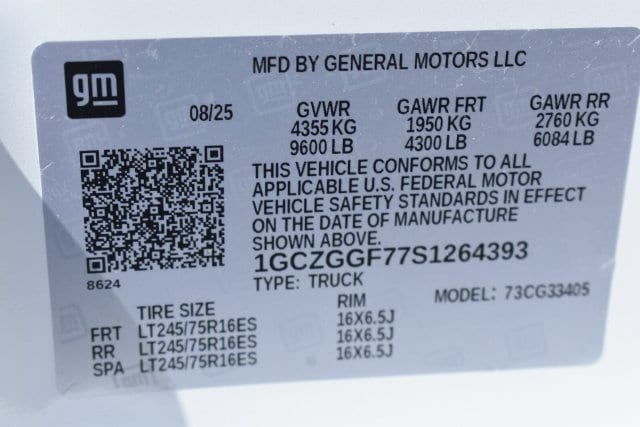 2025 Chevrolet Express Cargo Work Van - Photo 31