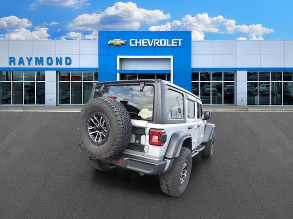 Used 2024 Jeep Wrangler 4-Door Willys 4x4 SUV