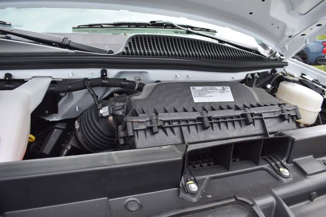 2025 Chevrolet Express Cargo Work Van - Photo 30