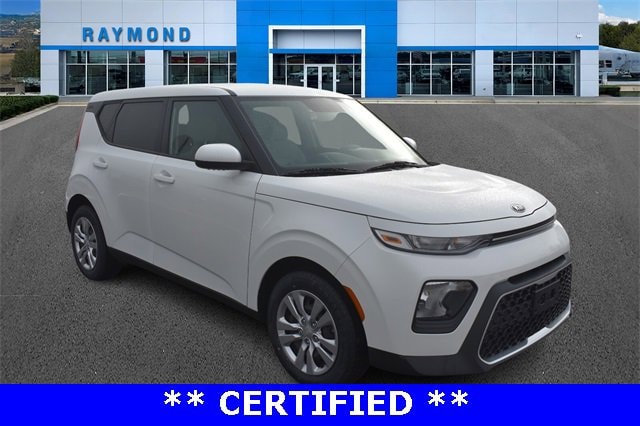 2021 Kia Soul LX's photo