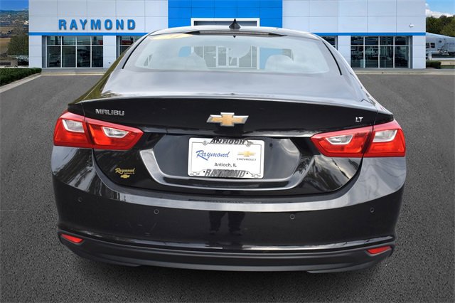 2024 Chevrolet Malibu 1LT photo 3