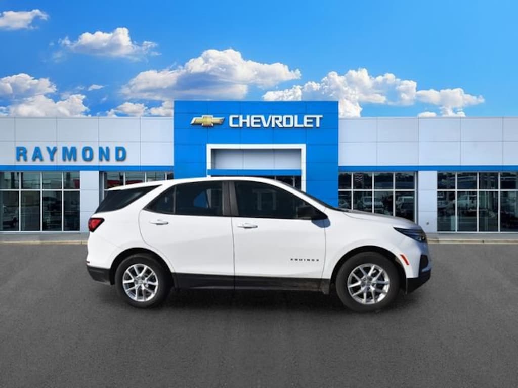 Used 2023 Chevrolet Equinox LS SUV