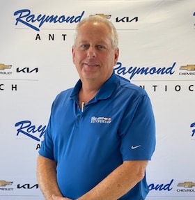 Staff member Marty Geweke from ID_251bef6b285f