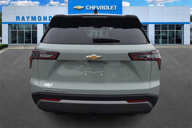 2026 Chevrolet Equinox LT photo 3