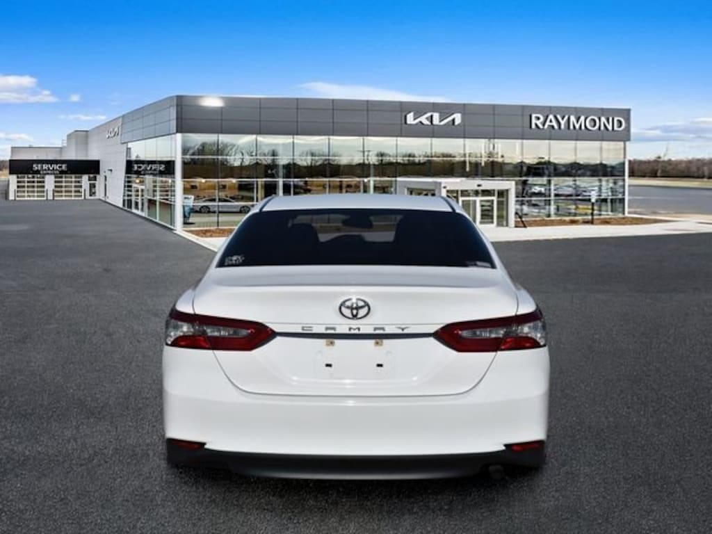 Used 2018 Toyota Camry L Sedan