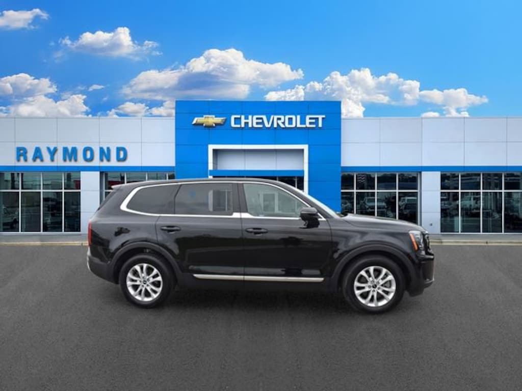 Used 2022 Kia Telluride LX SUV
