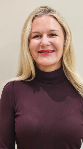 Staff member Janelle Norton from ID_d14c8824f7ba