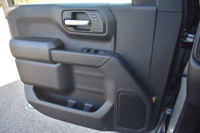 2026 Chevrolet Silverado 1500 Custom - Photo 32