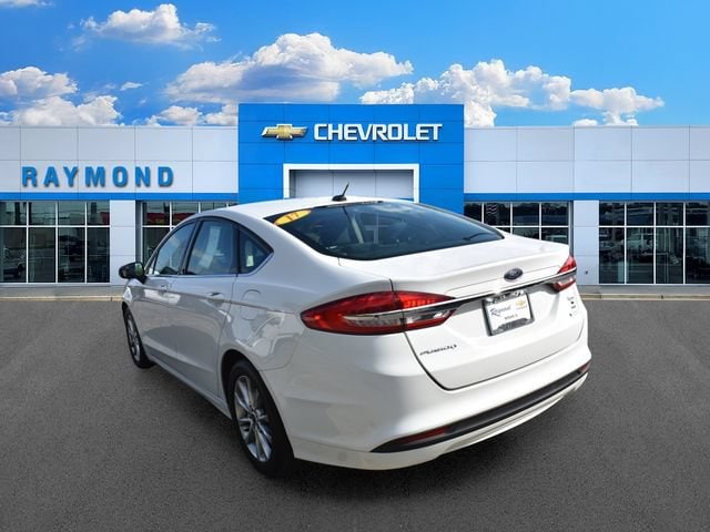 2017 Ford Fusion SE - Photo 5