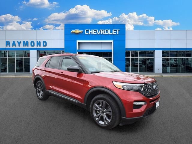 2024 Ford Explorer XLT 4WD's photo