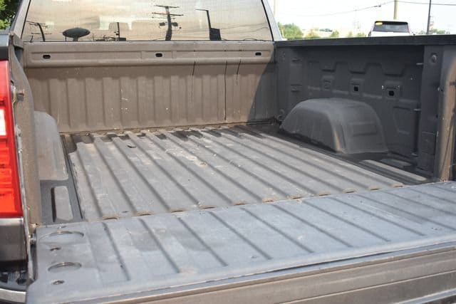 2022 Chevrolet Silverado 1500 LT - Photo 18