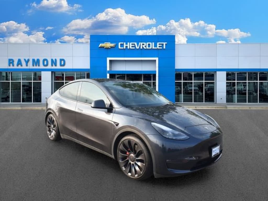Used 2024 Tesla Model Y Performance SUV