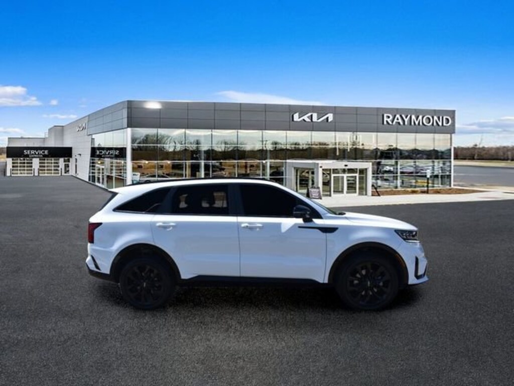 Used 2023 Kia Sorento SX SUV