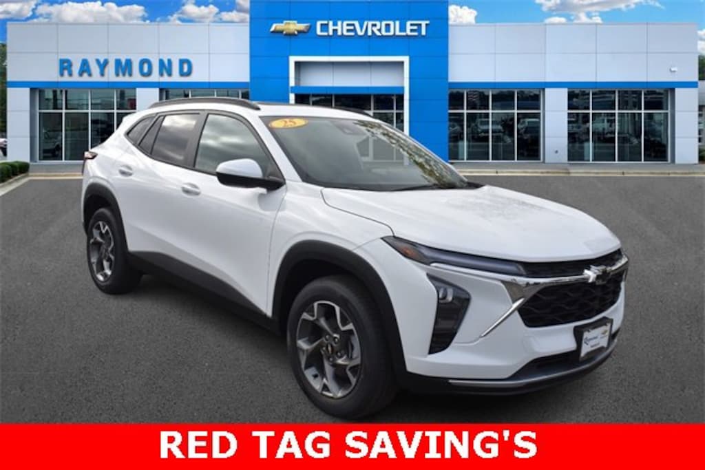 New 2025 Chevrolet Trax LT SUV