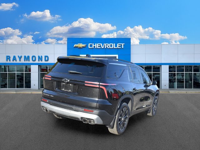 Used 2025 Chevrolet Traverse LT SUV