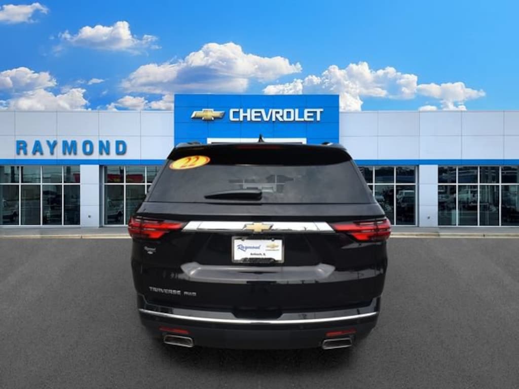 Used 2022 Chevrolet Traverse High Country SUV