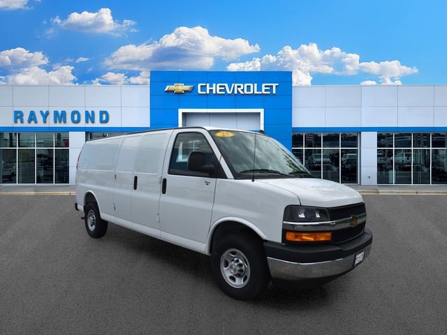 2025 Chevrolet Express Cargo Work Van - Photo 11