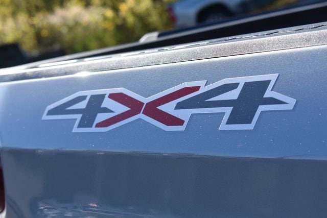 2025 Chevrolet Silverado 1500 LTZ - Photo 20