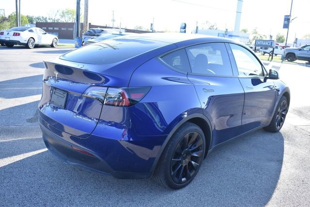 Used 2025 Tesla Model Y Long Range with VIN 7SAYGDEE6SF290519 for sale in Antioch, IL