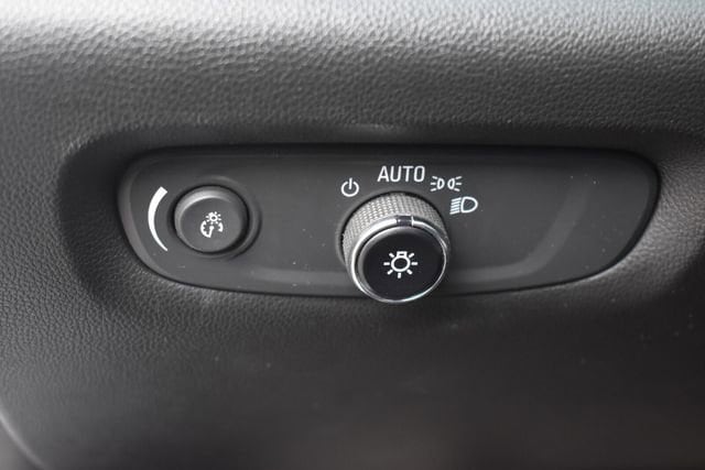 2023 Chevrolet Traverse Premier - Photo 29