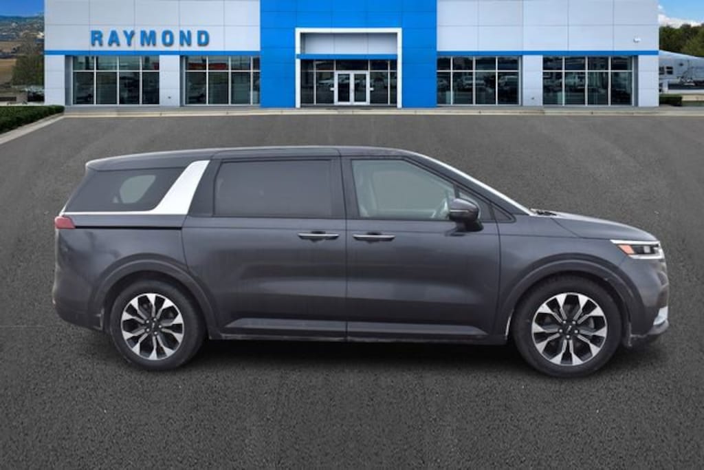 Used 2024 Kia Carnival MPV EX MPV