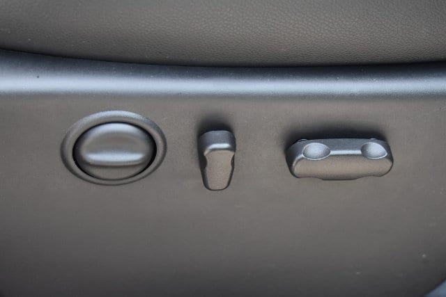 2013 Chevrolet Silverado 2500HD LTZ - Photo 14