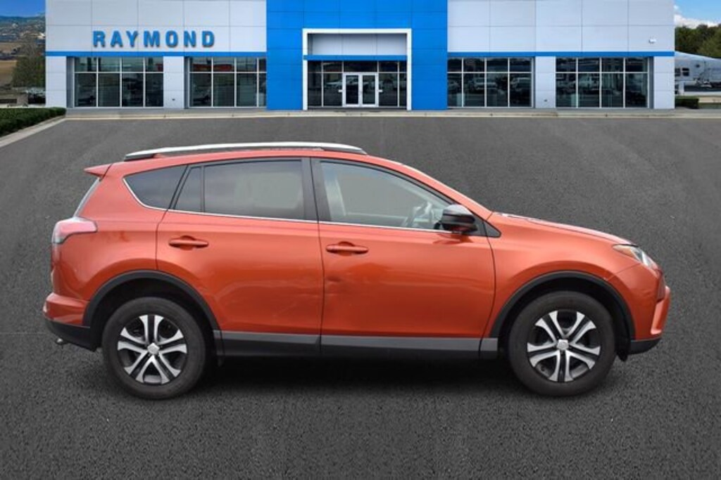 Used 2016 Toyota RAV4 LE SUV