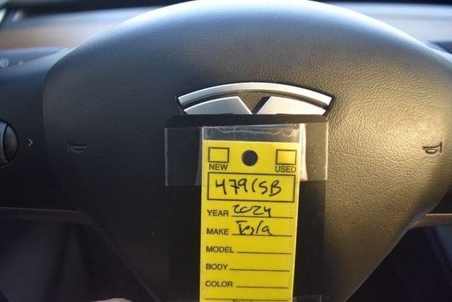 2024 Tesla Model Y Performance - Photo 33
