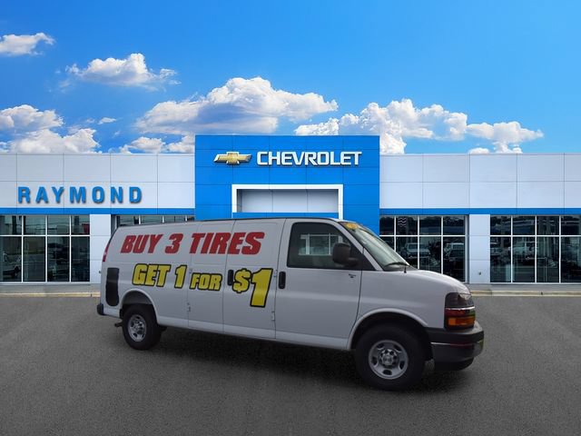 2025 Chevrolet Express 2500 Extended Work Van HD's photo