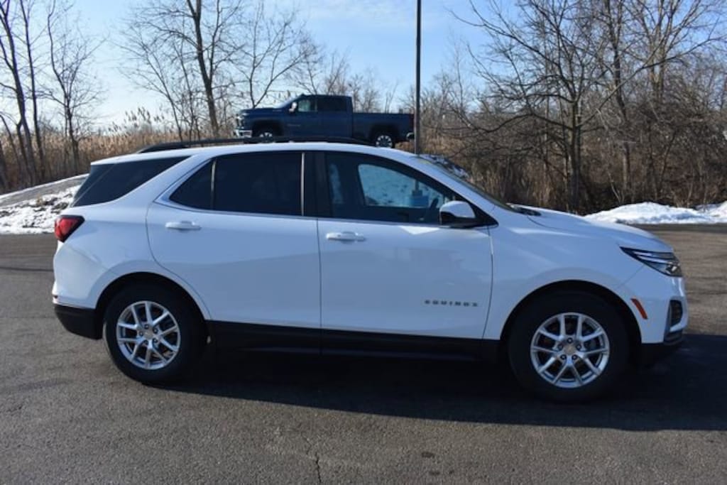 Used 2022 Chevrolet Equinox LT SUV